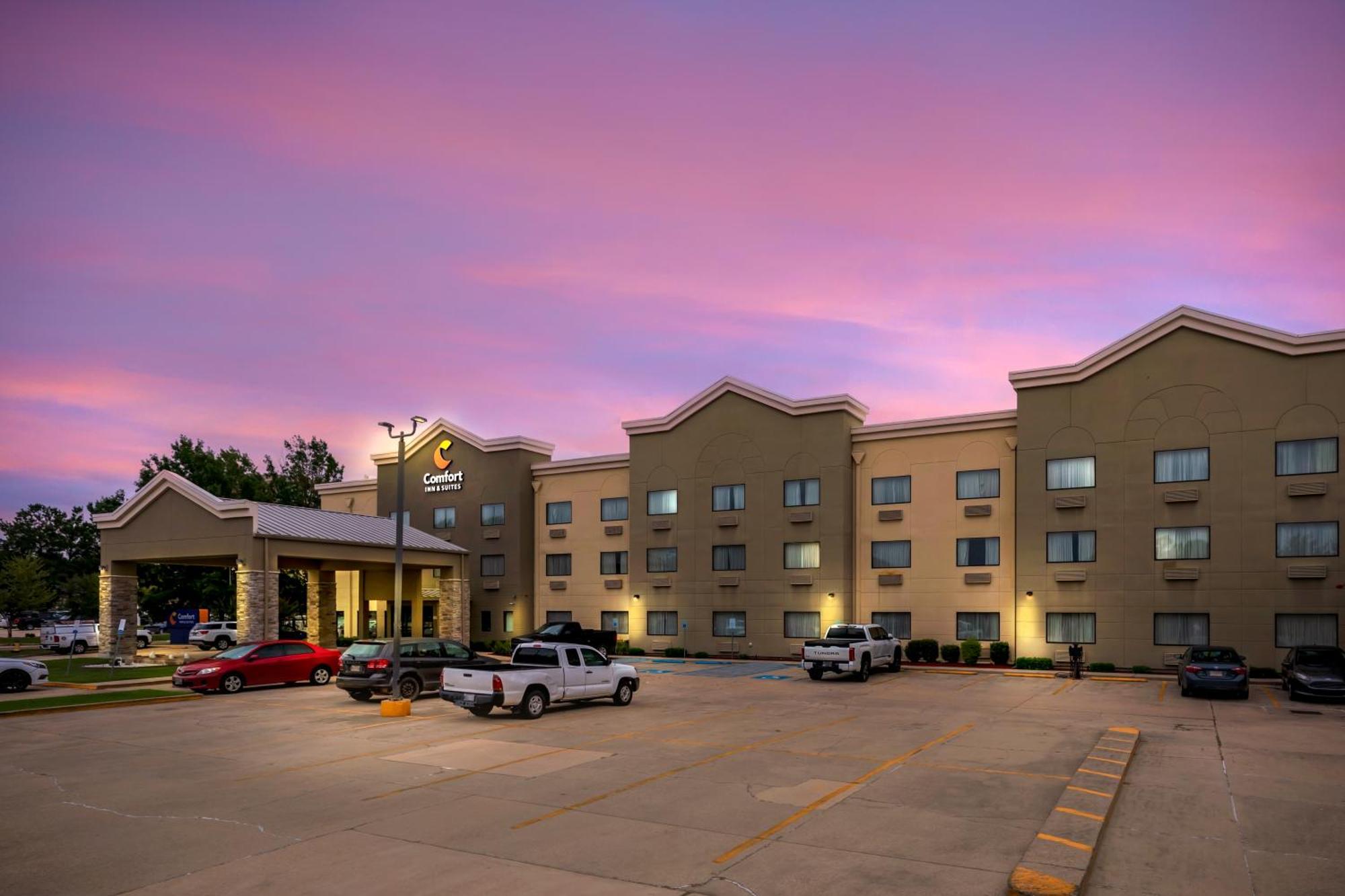 Comfort Inn & Suites Covington - Mandeville Bagian luar foto
