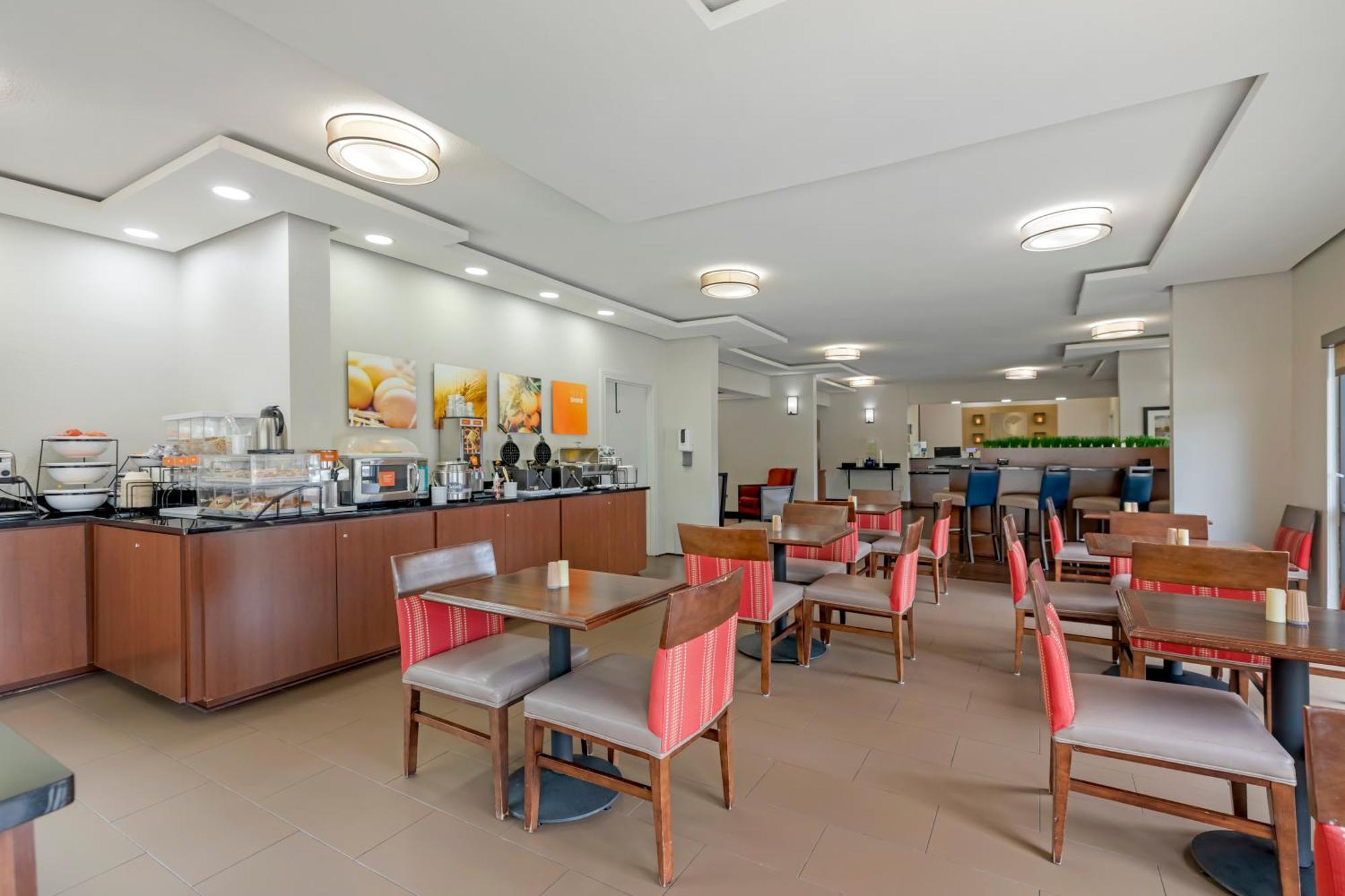 Comfort Inn & Suites Covington - Mandeville Bagian luar foto