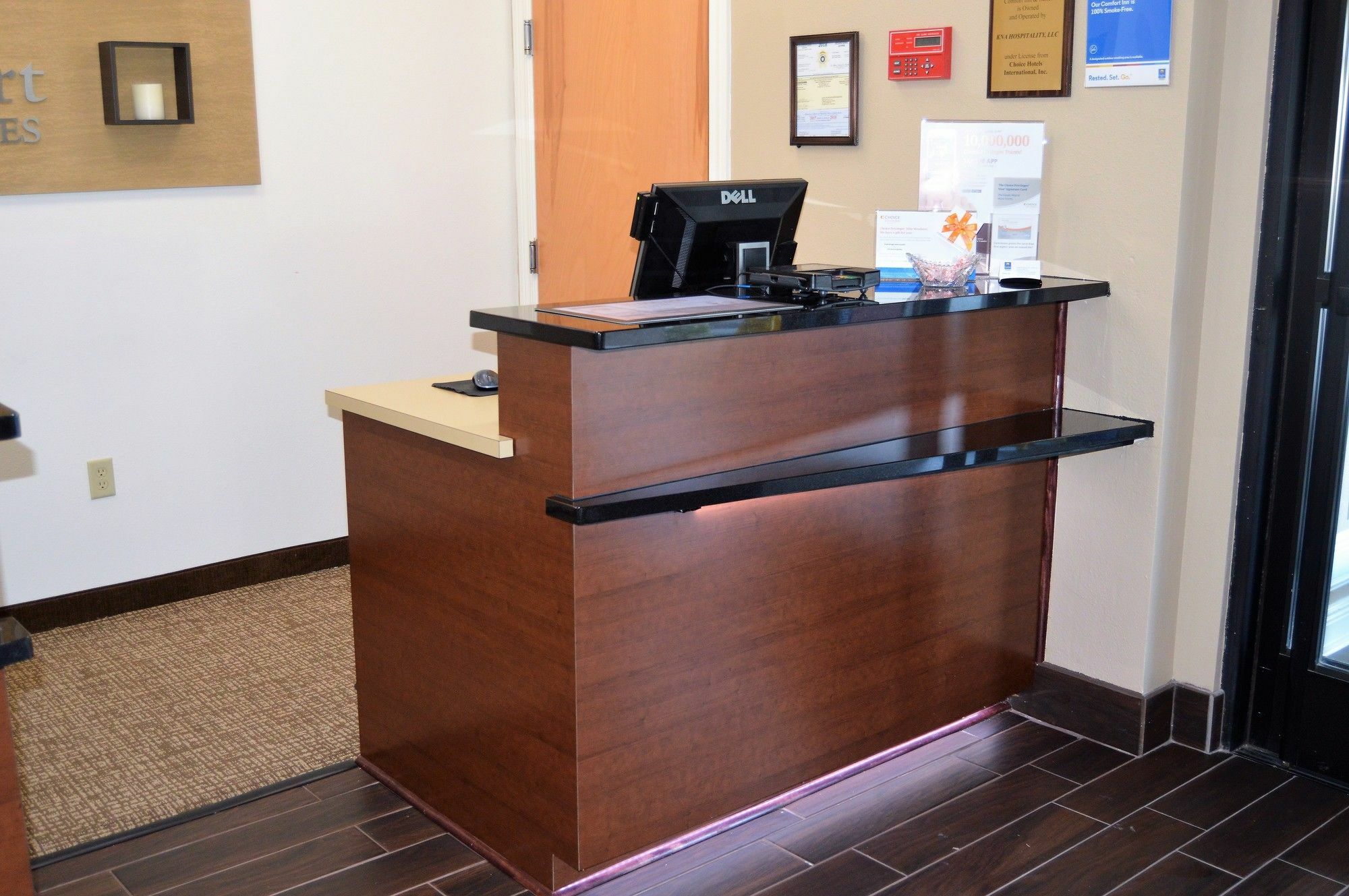 Comfort Inn & Suites Covington - Mandeville Bagian luar foto